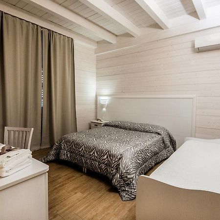 Le Camelie Panzió Marina di Ginosa Kültér fotó